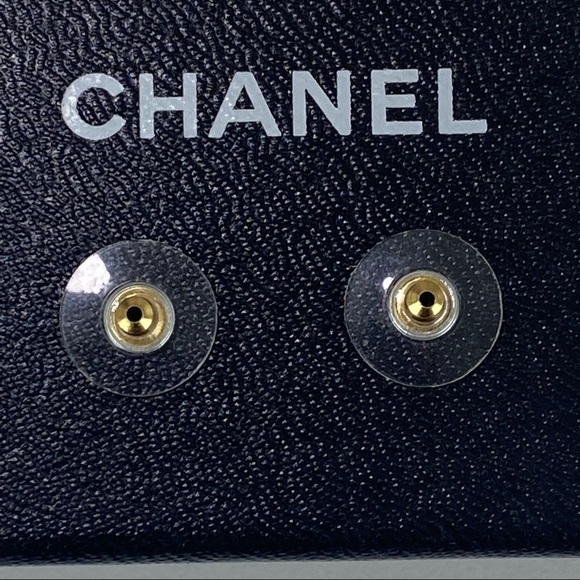 *SOLD* Authentic CHANEL Rhinestone CC Earrings - Picture 3 of 4